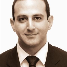 د. طارق خوري