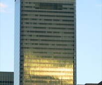 الشرق