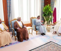 صاحب السمو يستقبل رئيس مجلس الشورى العماني