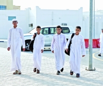 اخضاع الطلبة لكافة الفحوصات الدورية 