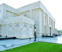 الشرق