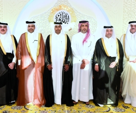 سمو الأمير يشرف أفراح آل ثاني
