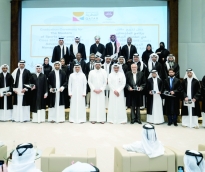  جانب من تكريم خريجي برنامج دبلوم الإدارة المتقدم للمؤسسات الرياضية والأولمبية 