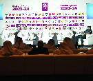 الشرق