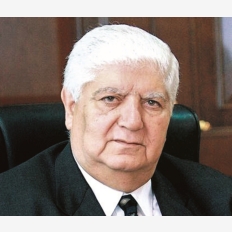 الدكتور إبراهيم الإبراهيم