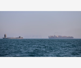 الشرق
