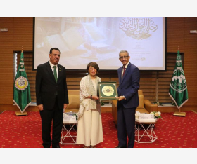 معهد المخطوطات العربية يكرم مكتبة قطر الوطنية تقديرا لإسهاماتها في صون التراث المخطوط