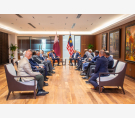 الشرق