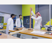 مركز الشفلح ينظم معرضا للمشاريع الابتكاريـة