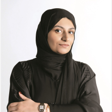 سارة العمادي