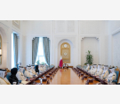 الشرق