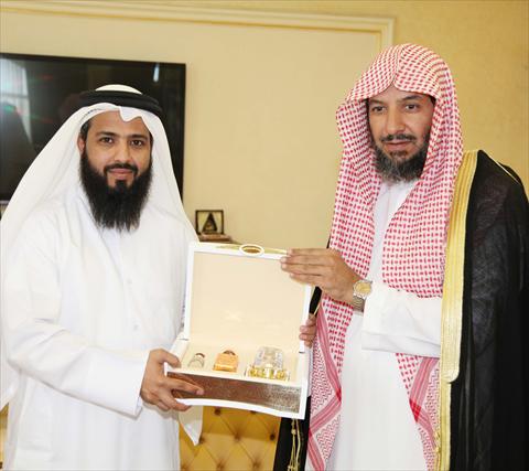 الشرق