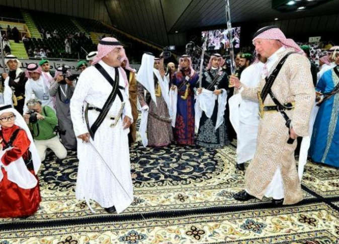 الشرق