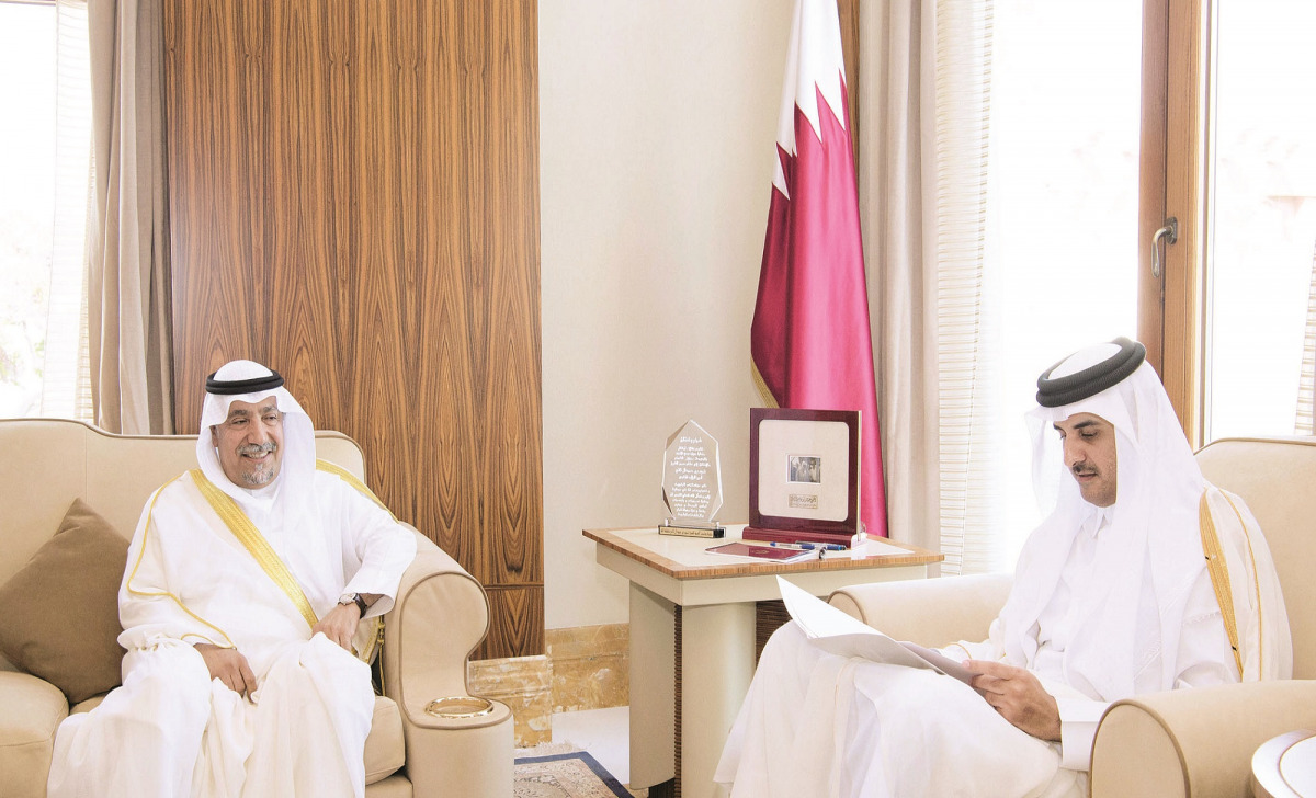 الشرق