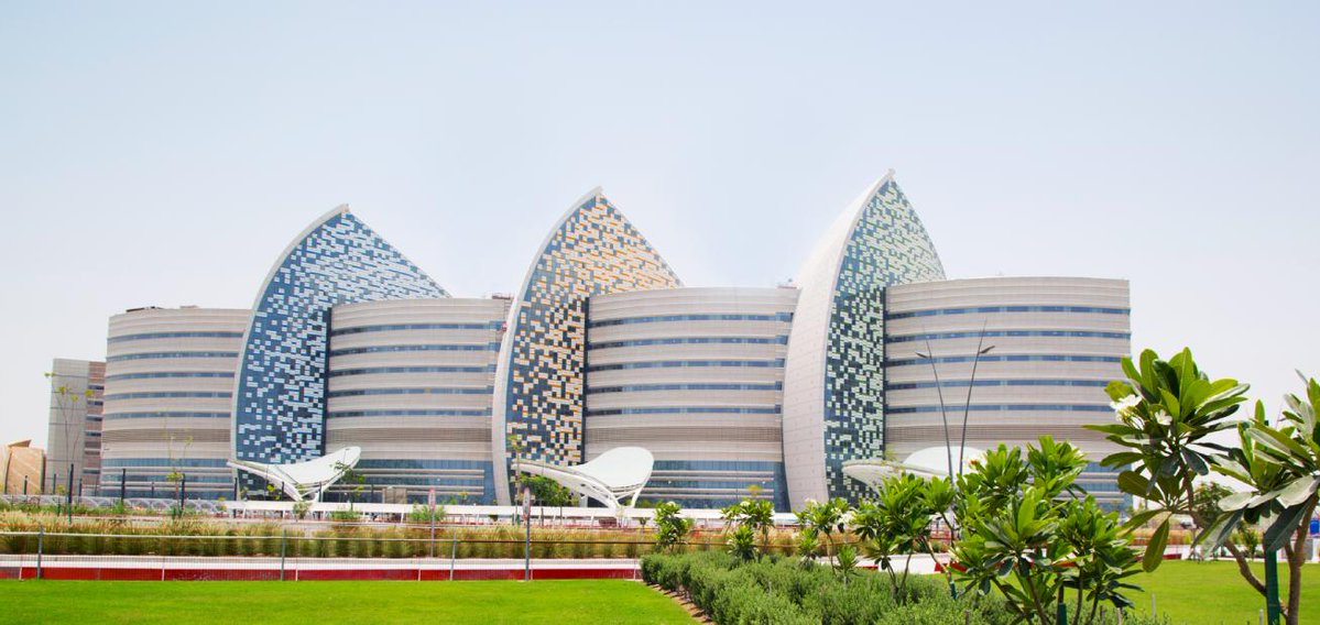 الشرق