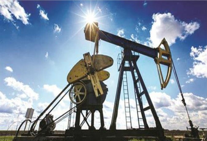                                         إنتاج النفط                                    