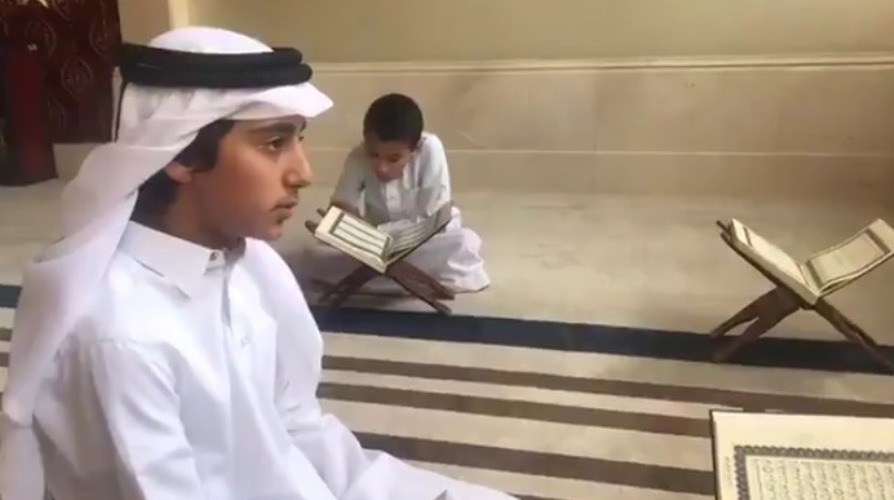 أحد الأطفال خلال المسابقة