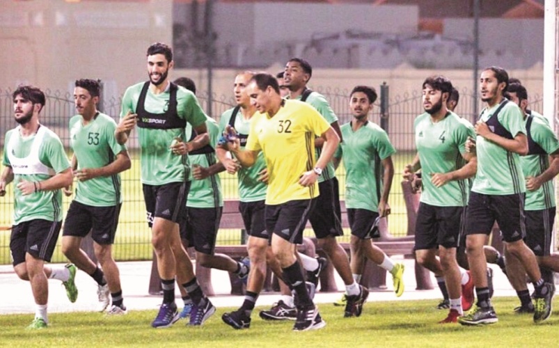 من تدريبات فريق ام صلال