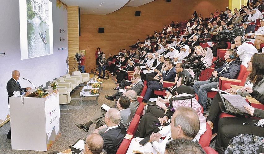                                         خلال قمة جامعات الشرق الأوسط وشمال أفريقيا في جامعة قطر                                    