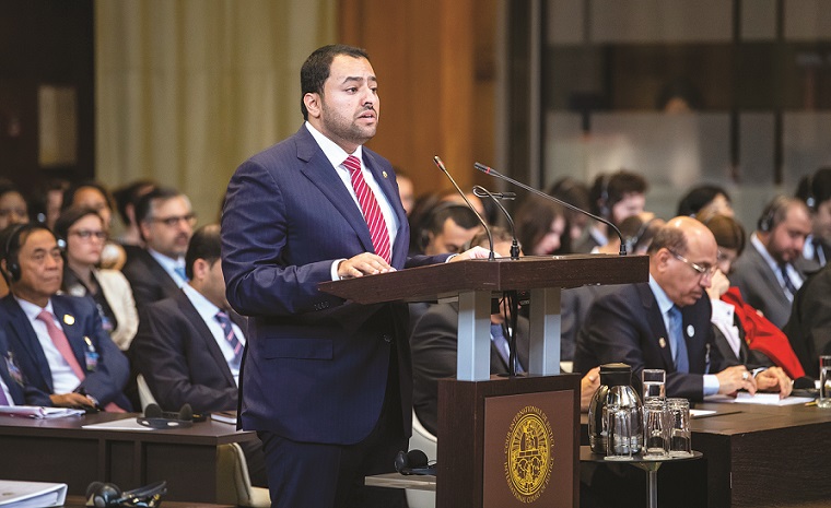                                                                                 الدكتور محمد عبدالعزيز الخليفي يترأس فريق الادعاء القطري أمام محكمة العدل الدولية أمس                                                                        