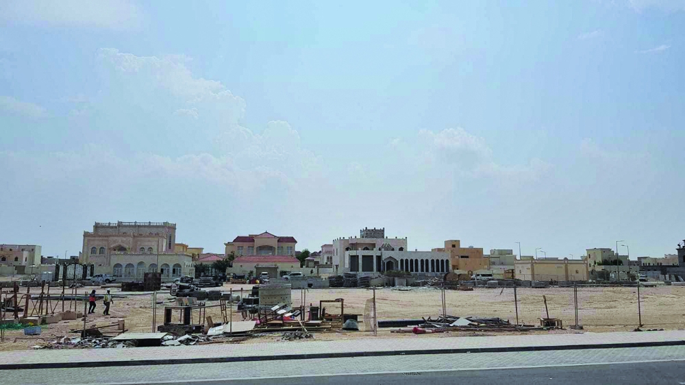 الشرق