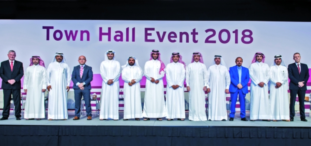  المشاركون في الاجتماع السنوي الأول لشركة قطرغاز