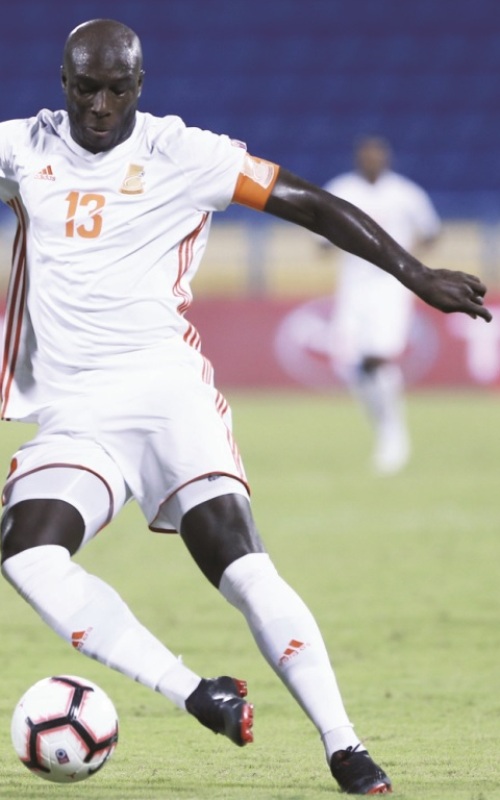 المهاجم الايفوارى ساجيو لاعب وهداف أم صلال 