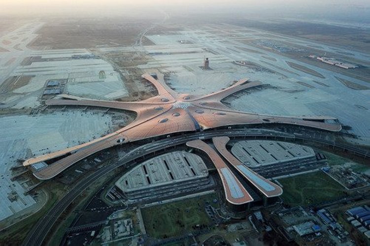 مطار بكين الجديد