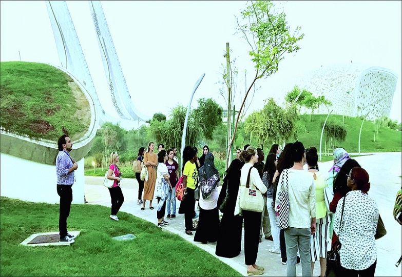 الشرق