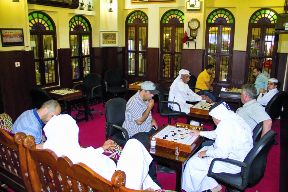 الشرق
