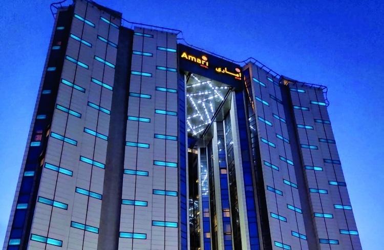 الشرق