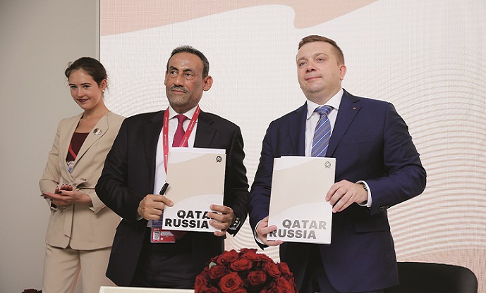 توقيع اتفاقية تعاون بين غرفة قطر وروس كونغرس