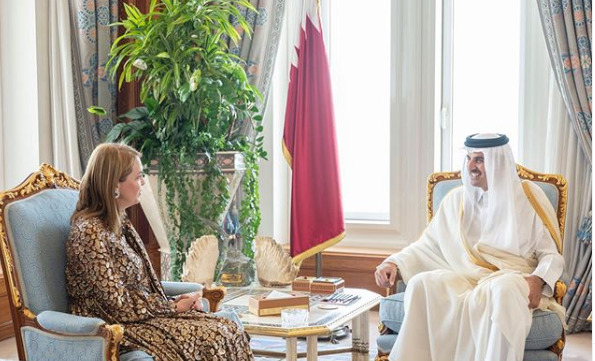 الشرق