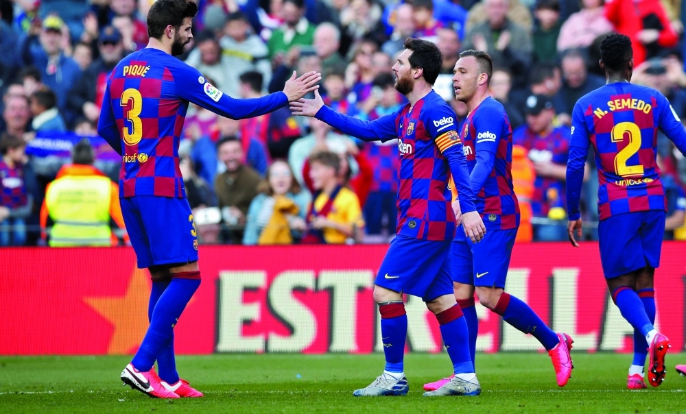 فريق برشلونة الاسباني