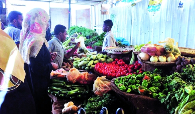 جانب من أحد الأسواق في السودان