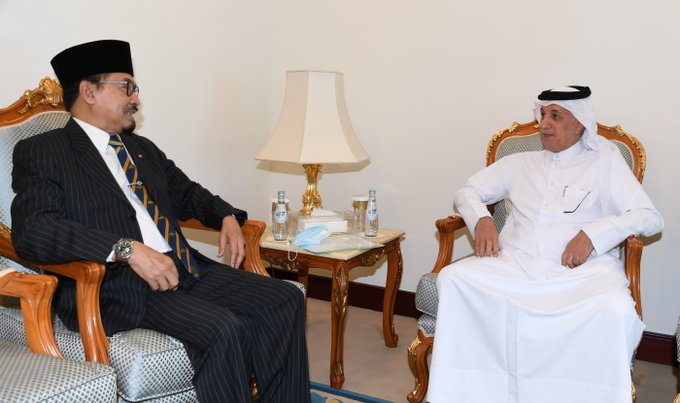 الشرق