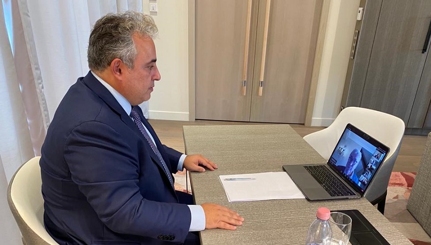 سعادة الشيخ علي بن جاسم آل ثاني سفير قطر في فرنسا خلال اجتماع اللجنة التنفيذية للمكتب الدولي للمعارض