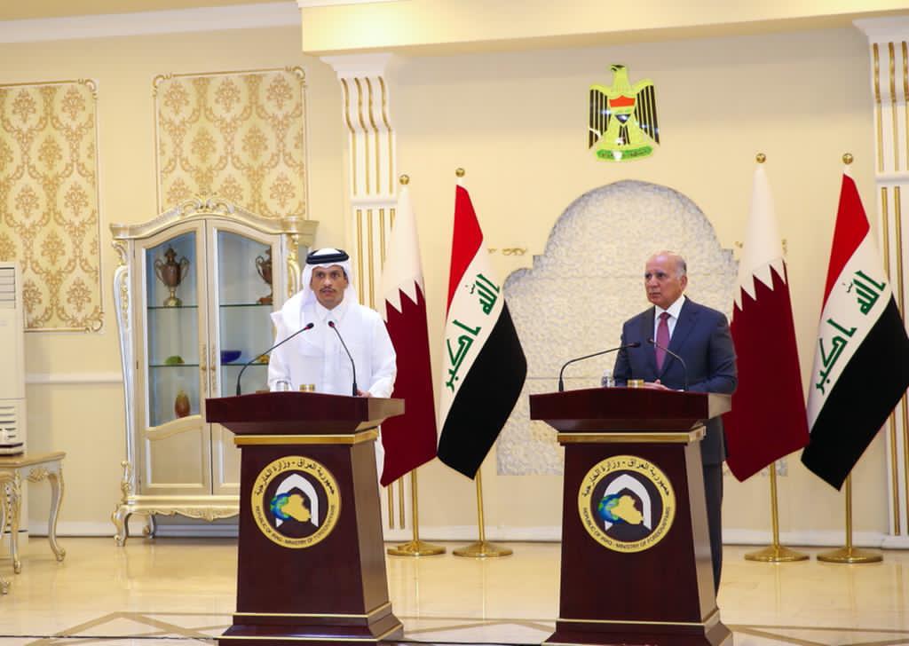 وزير الخارجية يؤكد في المؤتمر الصحفي المشترك أن قطر تسعى للاستثمار في مشاريع بالعراق توفر فرص عمل ووظائف