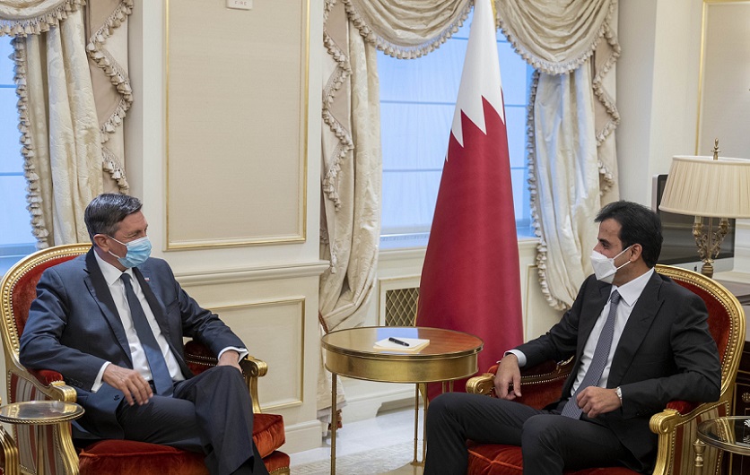 الشرق