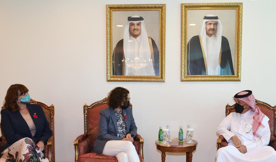 الشرق