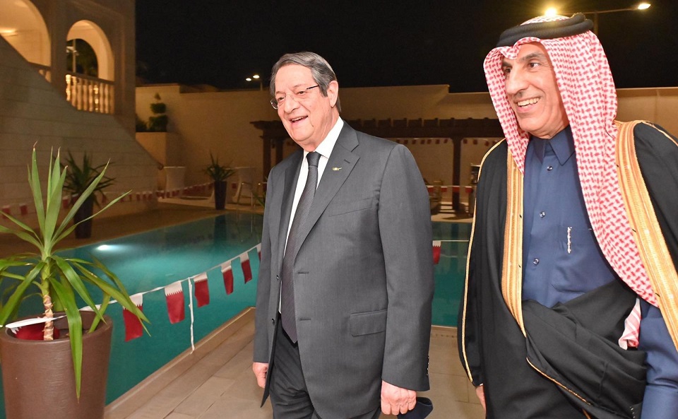 الشرق
