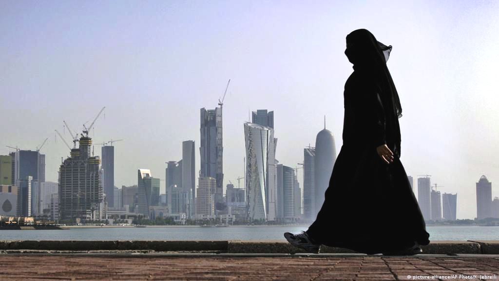 الشرق