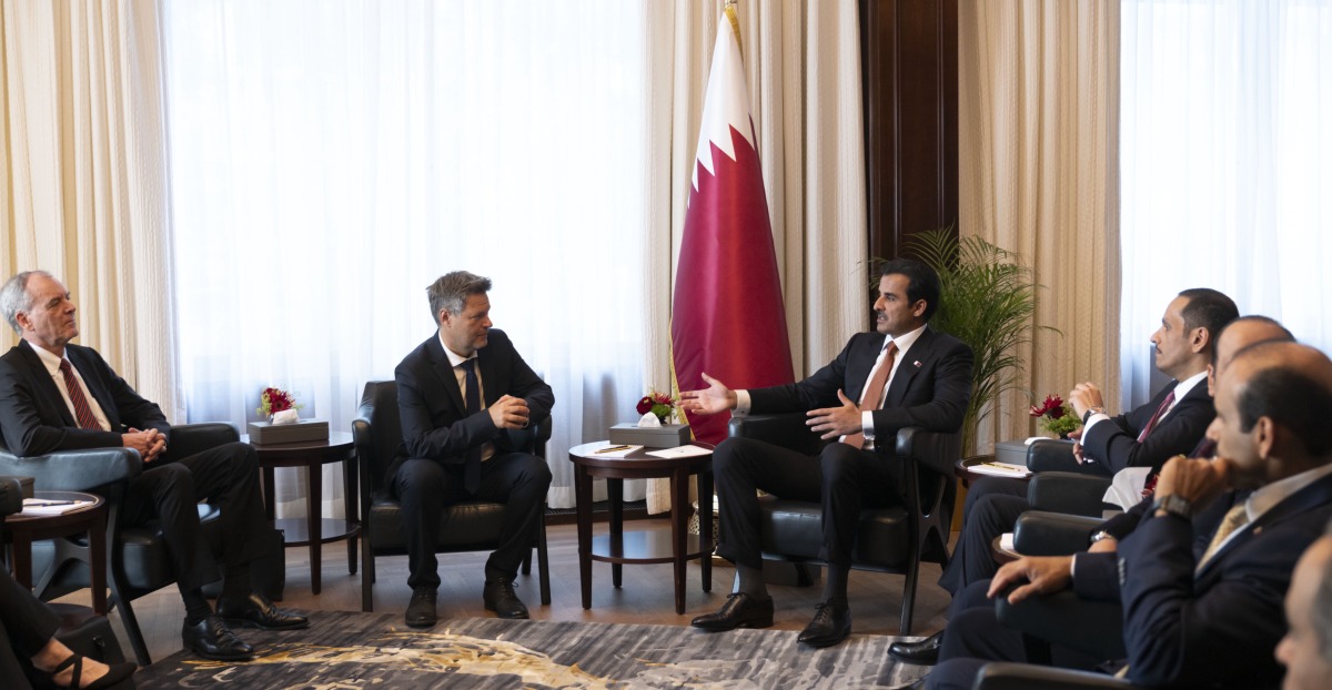الشرق
