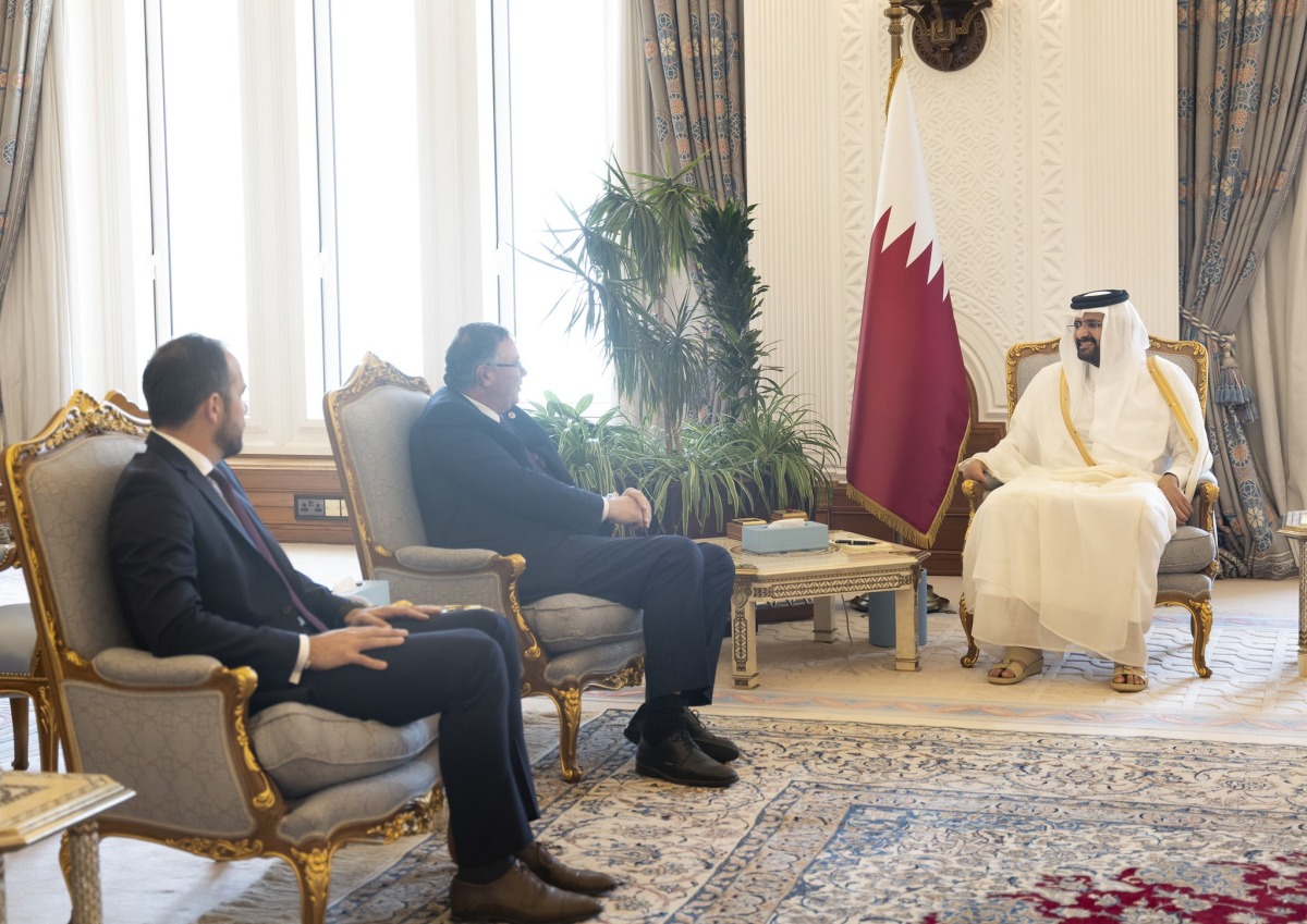 الشرق