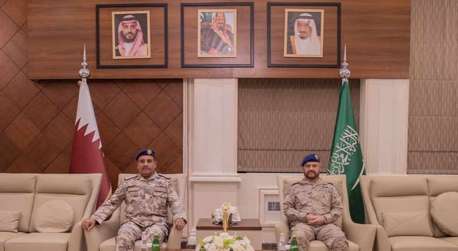 الشرق