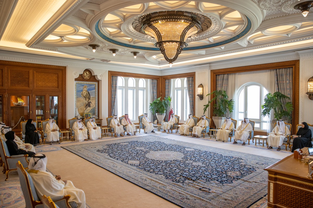 الشرق