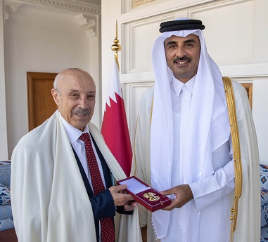 الشرق