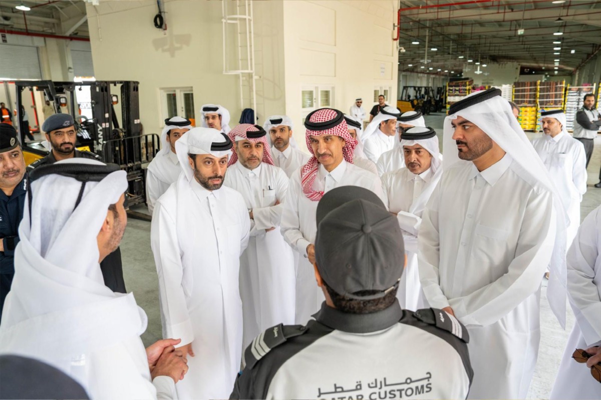 الشرق