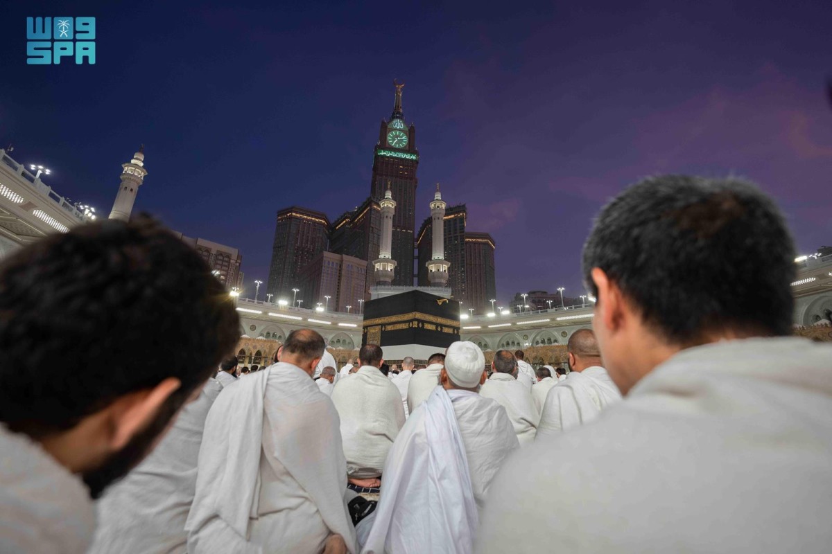 الشرق