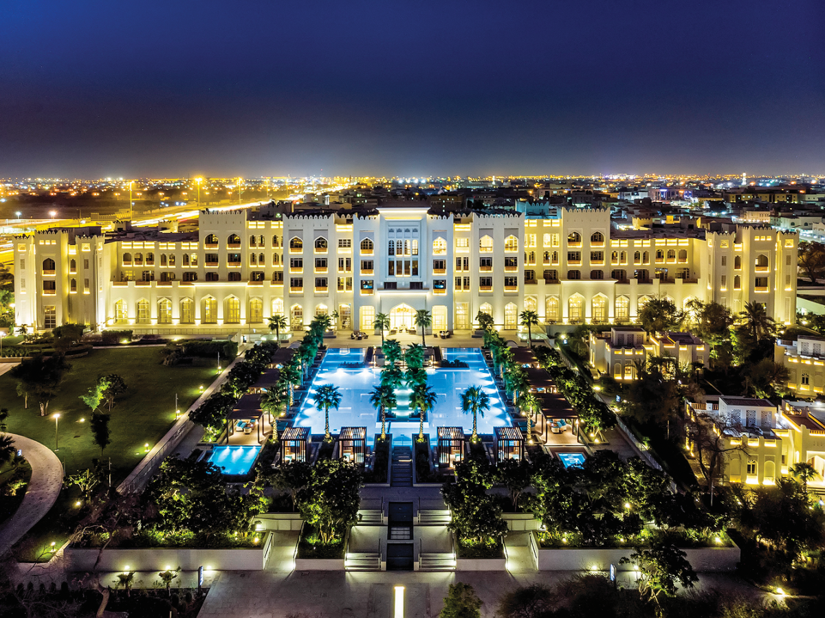 الشرق